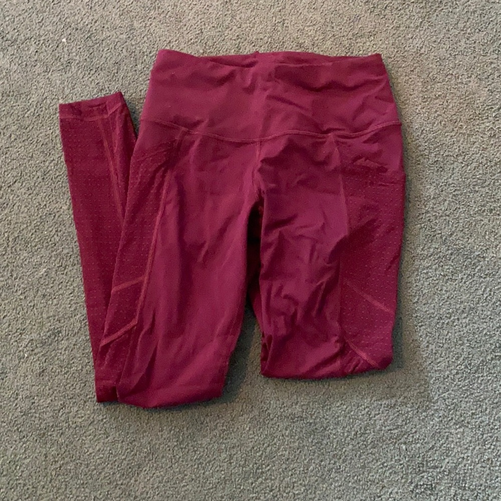 Victoria sport workout pants. Size Small